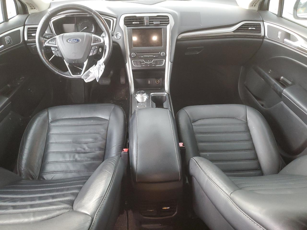 2017 FORD FUSION SE HYBRID photo 15