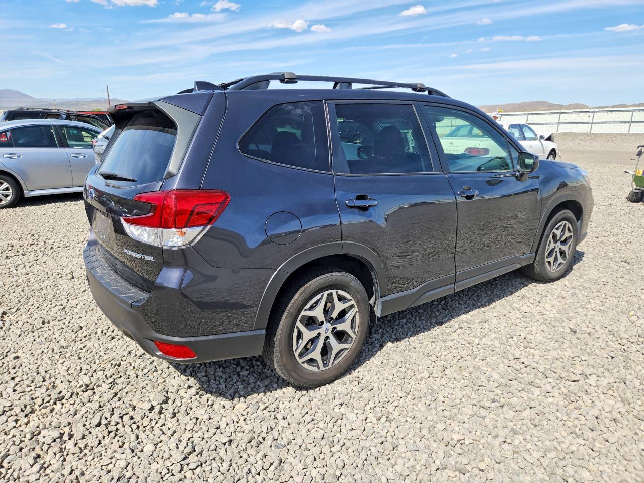 2019 SUBARU FORESTER PREMIUM photo 7