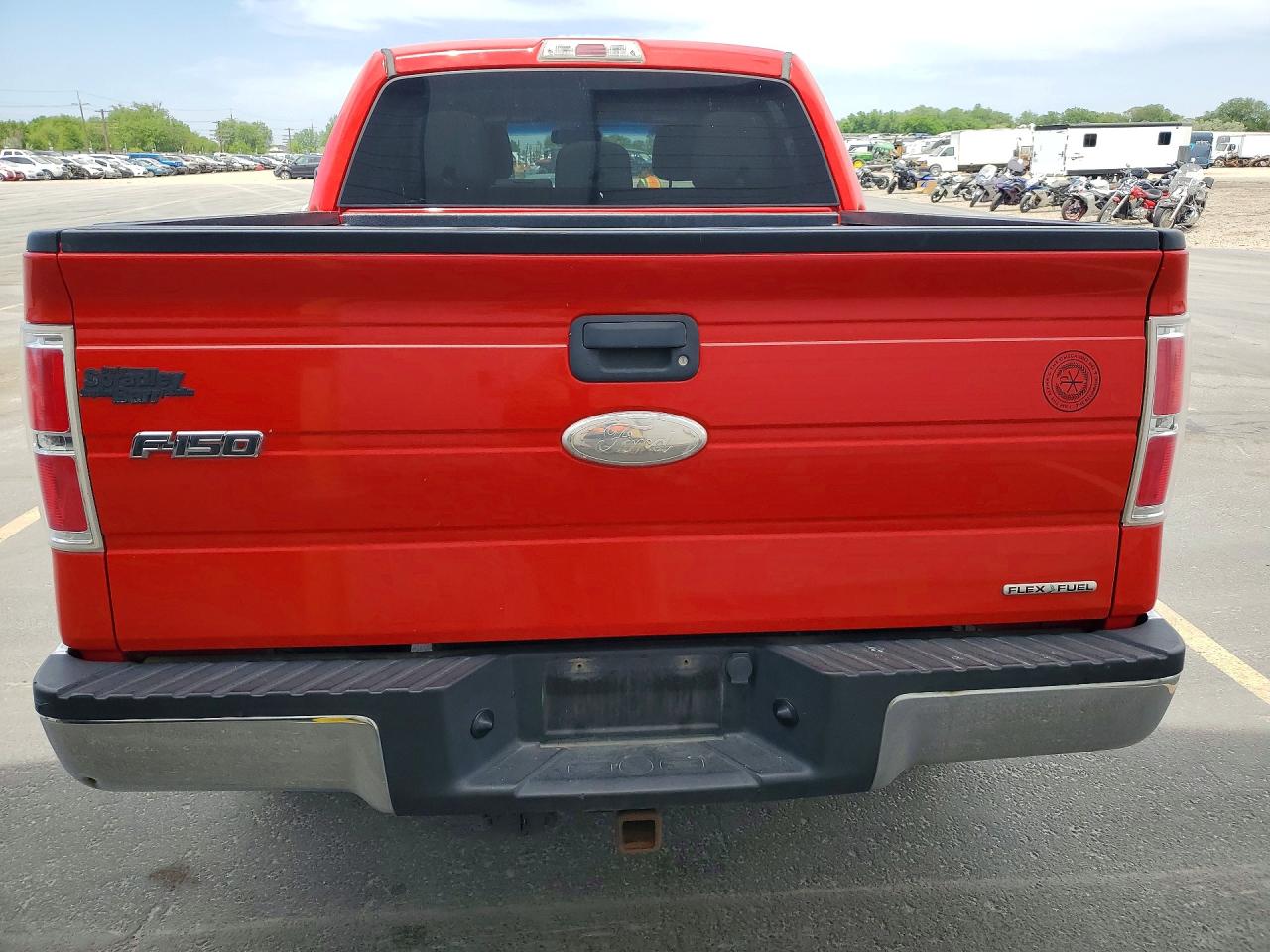 2011 FORD F150 SUPERCREW photo 11
