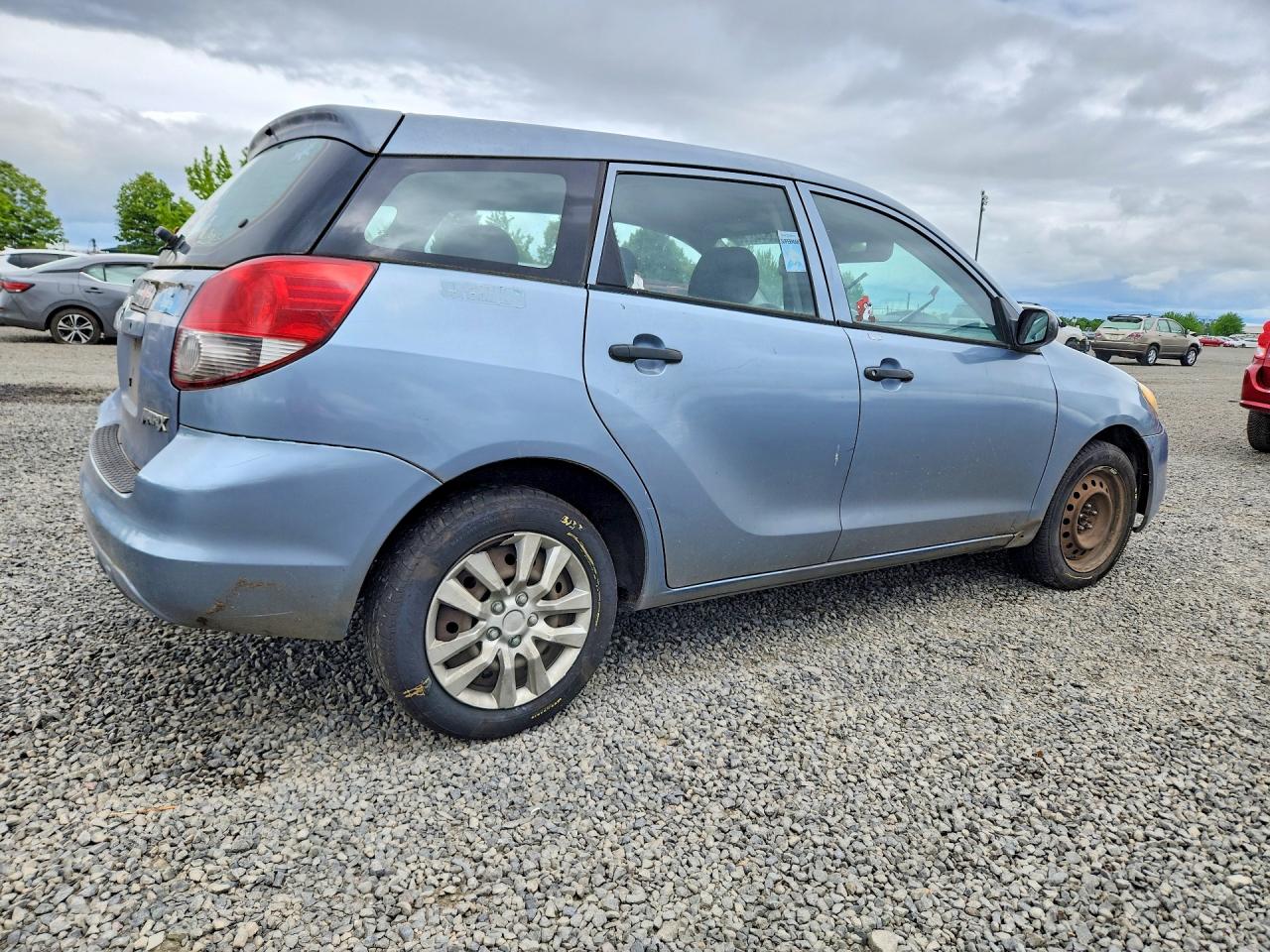 2004 TOYOTA COROLLA MATRIX XR photo 3