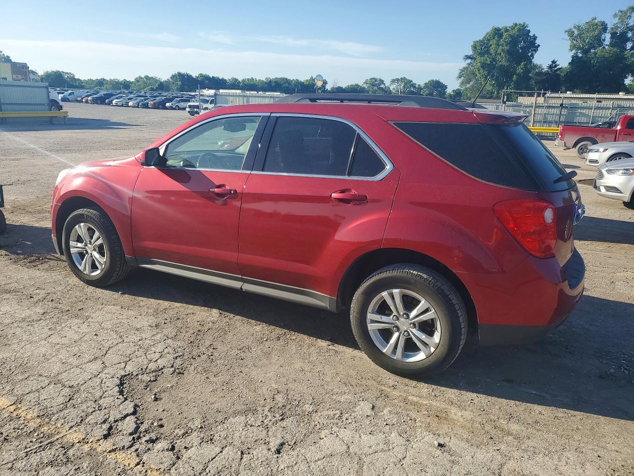 2015 CHEVROLET EQUINOX LT photo 2