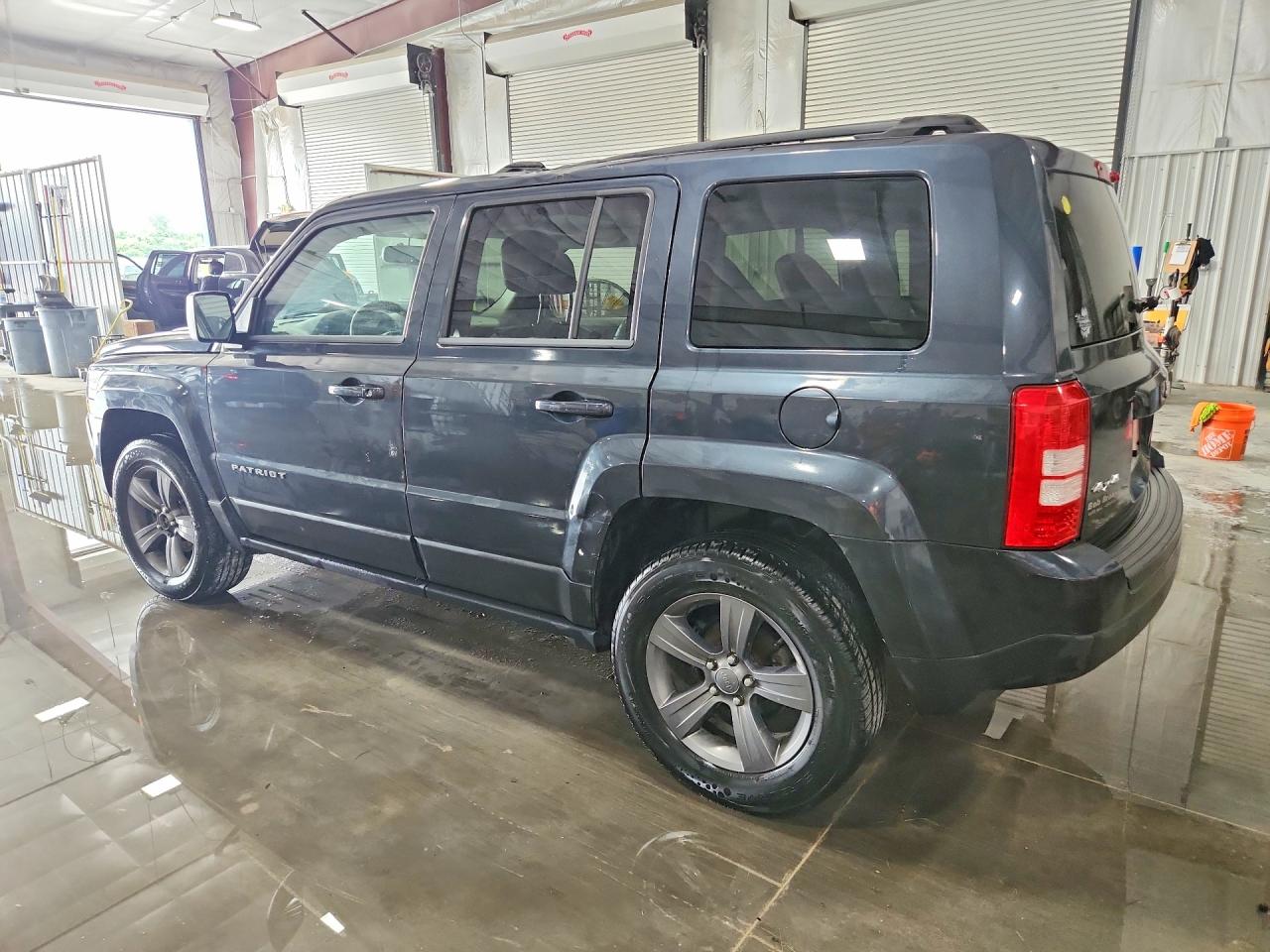 2015 JEEP PATRIOT LATITUDE photo 3