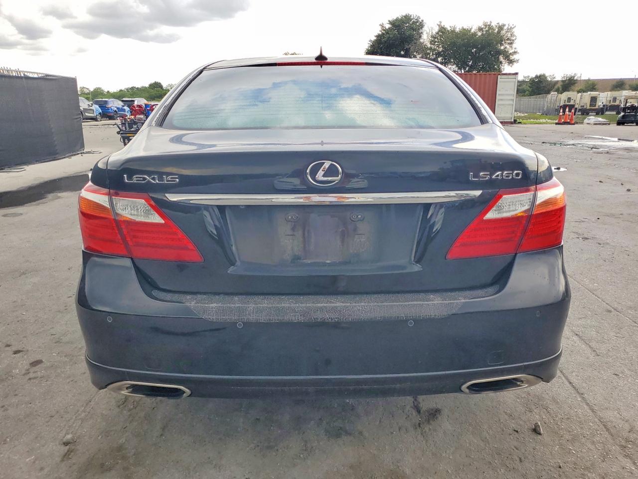 2010 LEXUS LS 460 photo 11