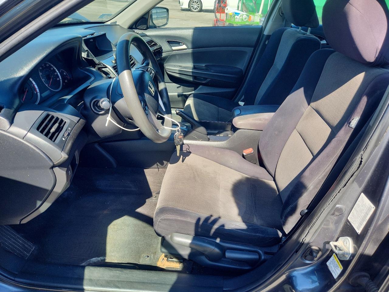 2008 HONDA ACCORD LX photo 13