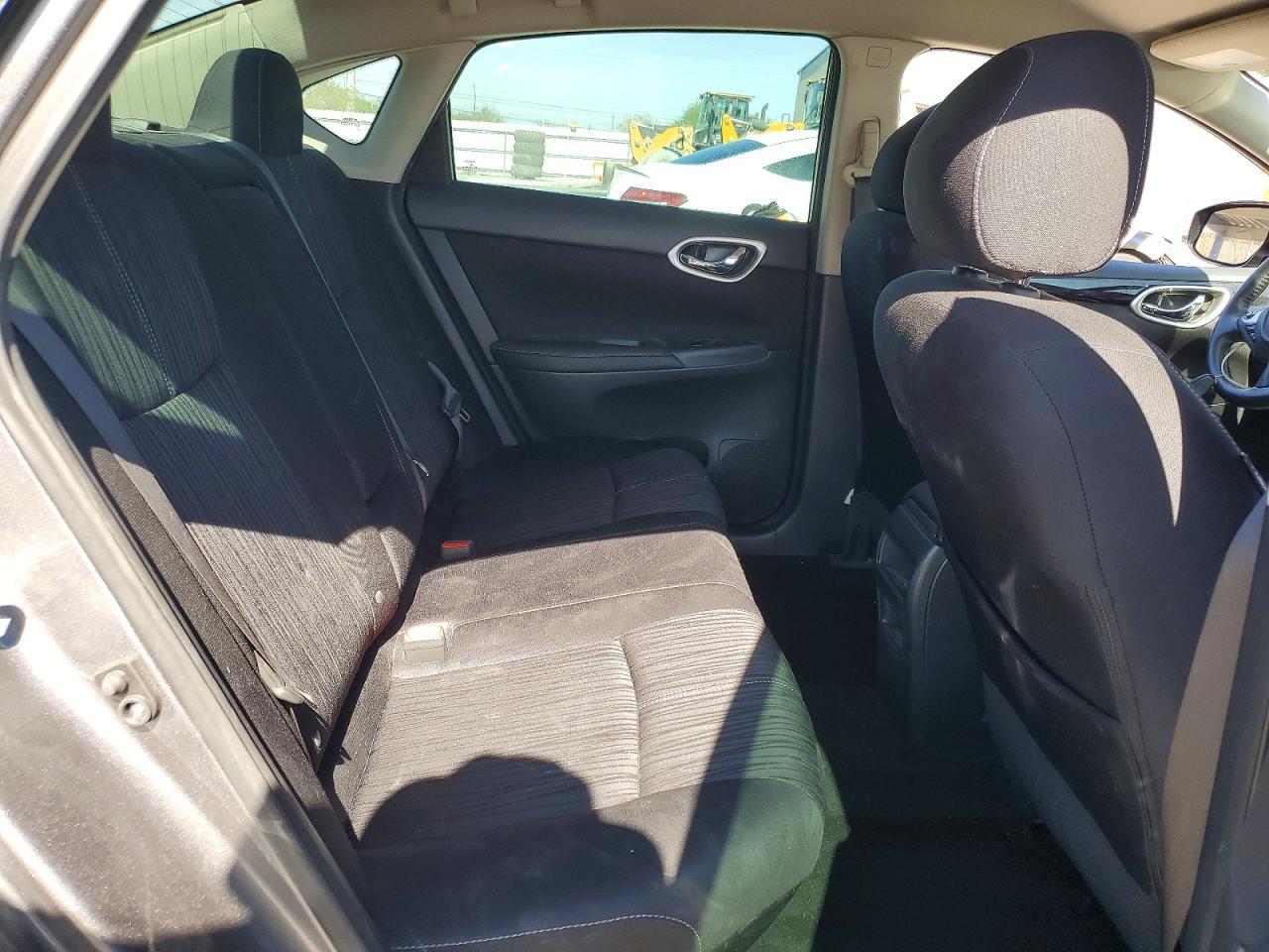 2016 NISSAN SENTRA SV photo 10