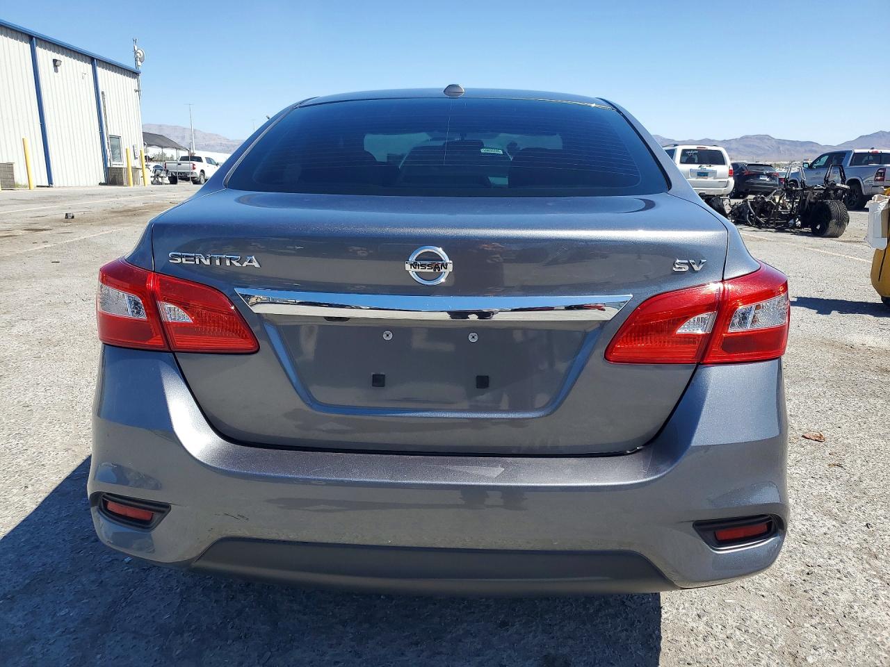 2016 NISSAN SENTRA SV photo 6
