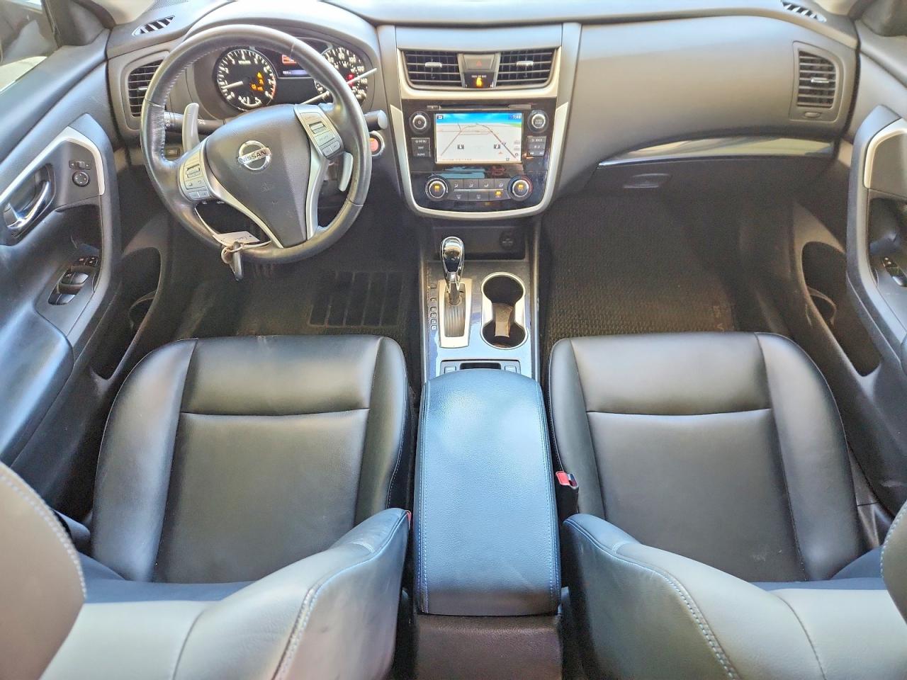 2018 NISSAN ALTIMA 2.5 SR photo 22