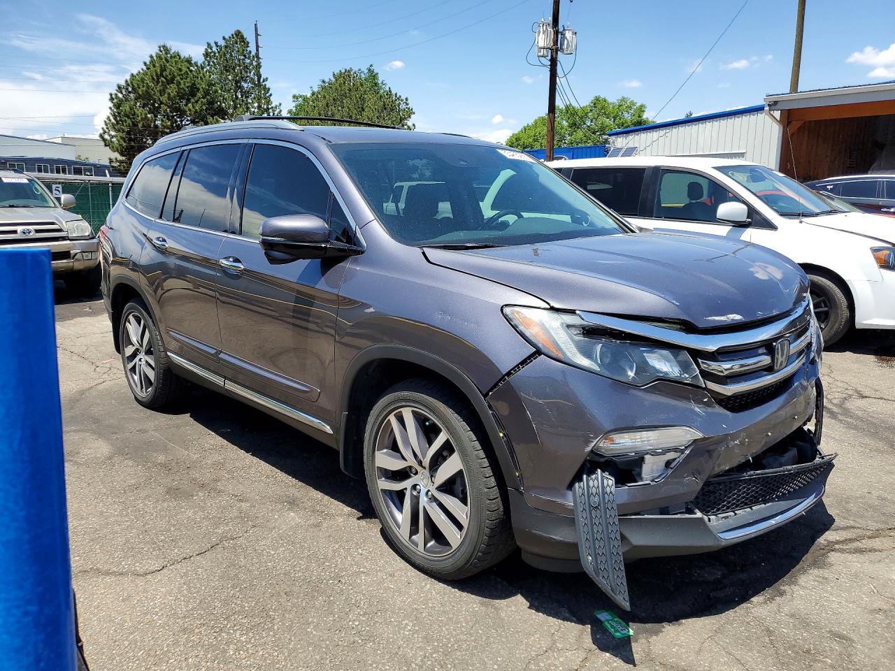 2016 HONDA PILOT TOURING photo 7