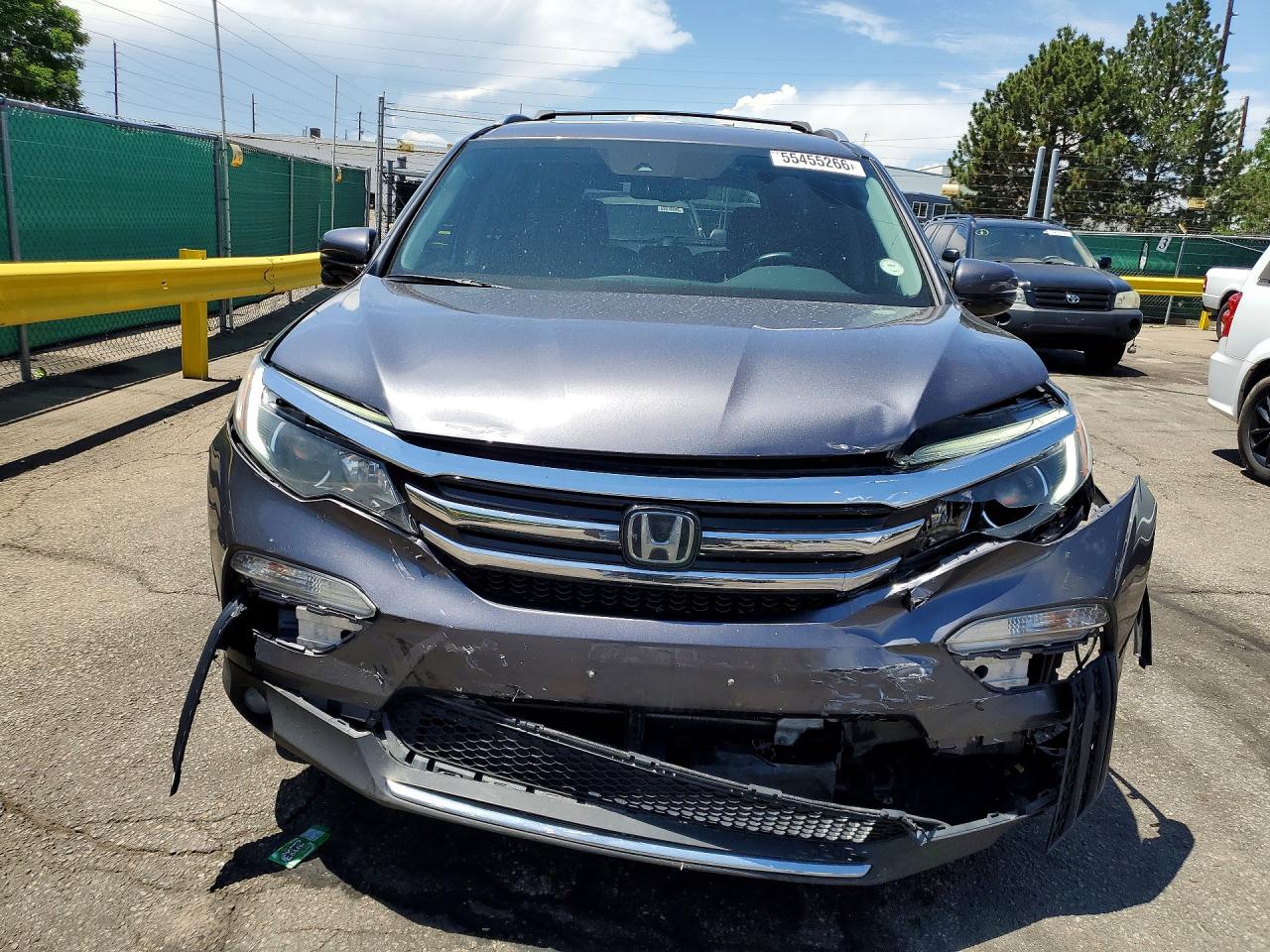 2016 HONDA PILOT TOURING photo 9