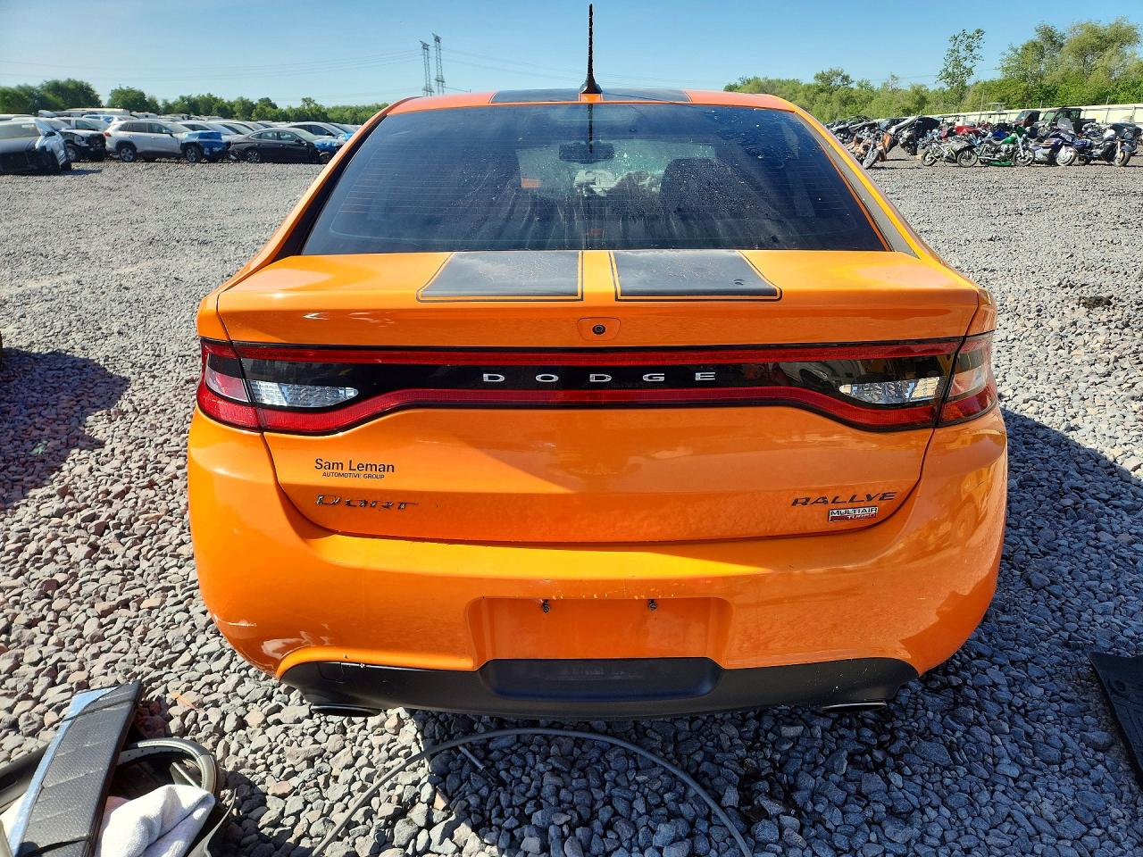 2013 DODGE DART SXT photo 16