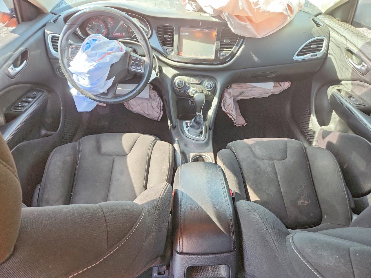 2013 DODGE DART SXT photo 22