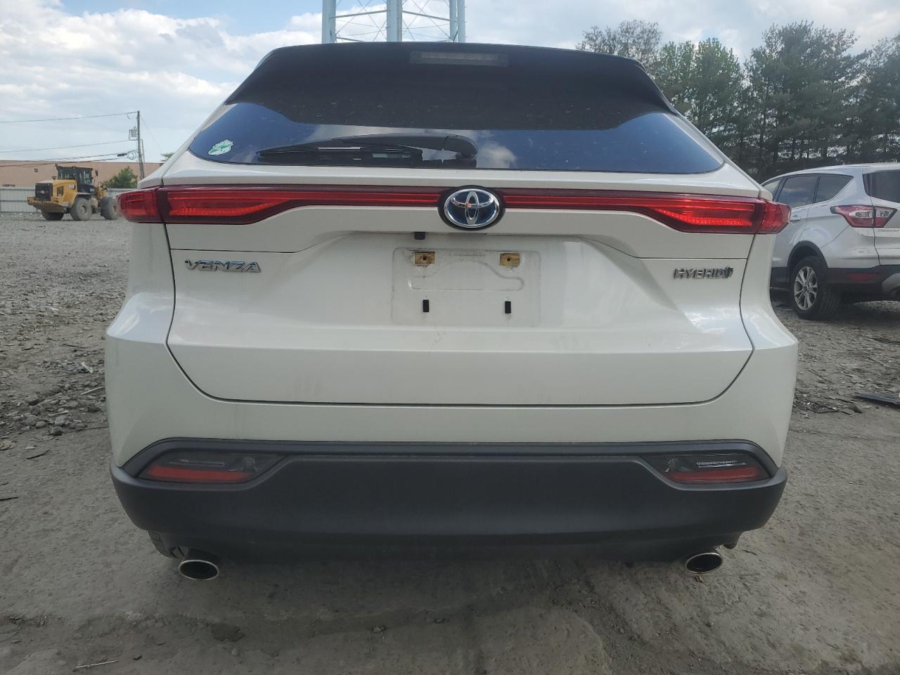 2021 TOYOTA VENZA LE photo 11