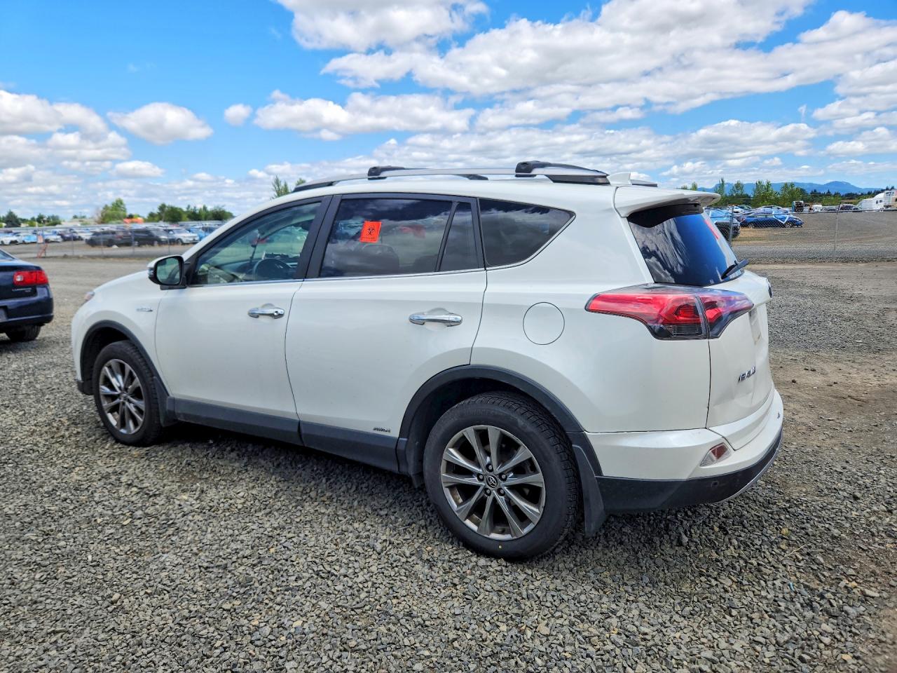 2017 TOYOTA RAV4 HV LIMITED photo 3