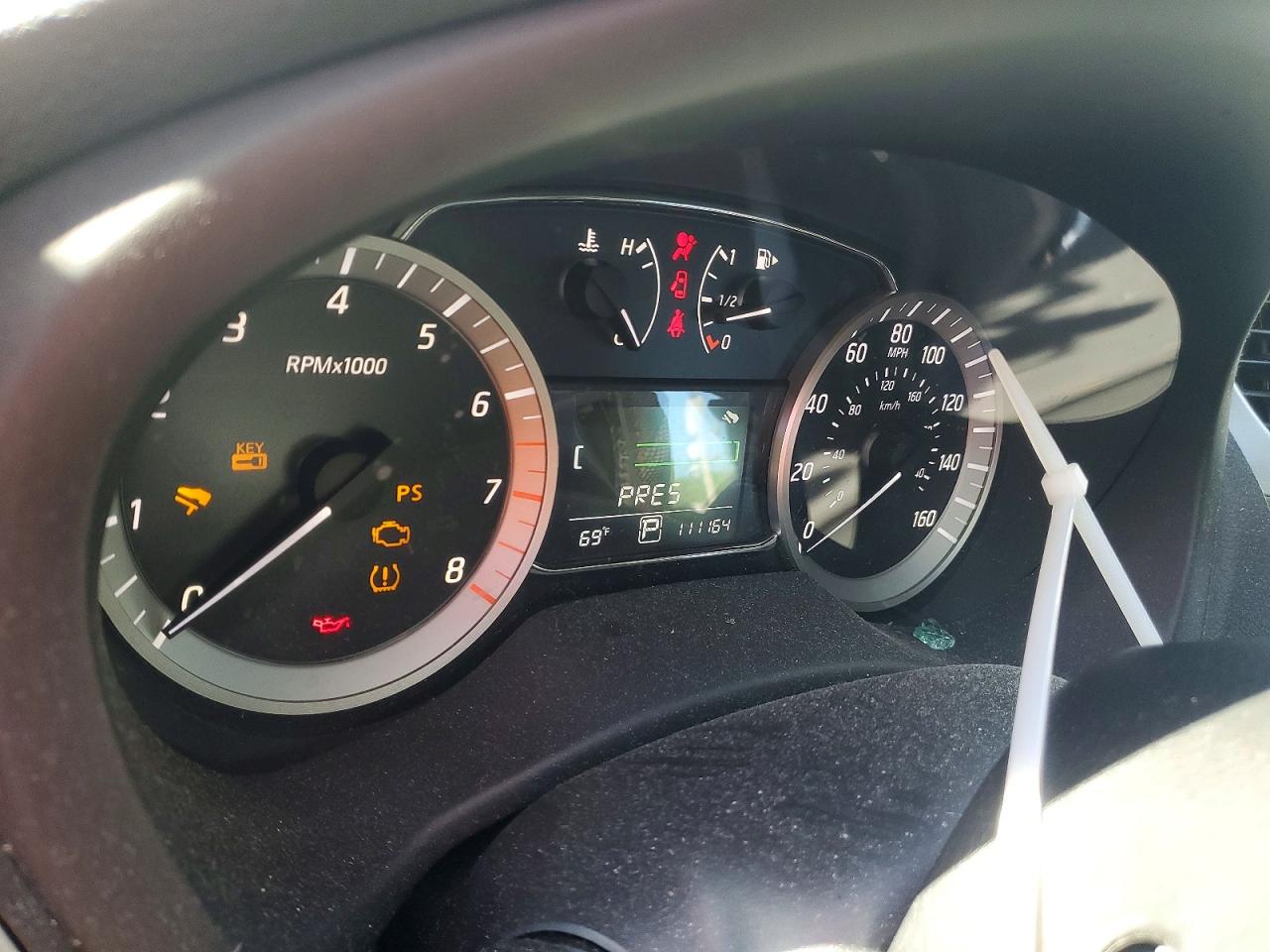 2015 NISSAN SENTRA SV photo 25