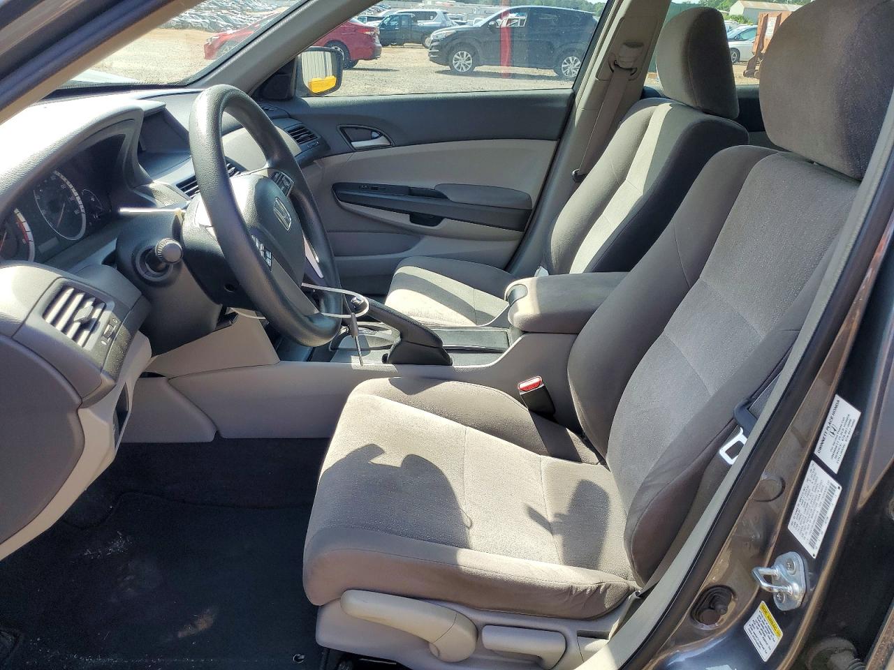 2009 HONDA ACCORD LX photo 13