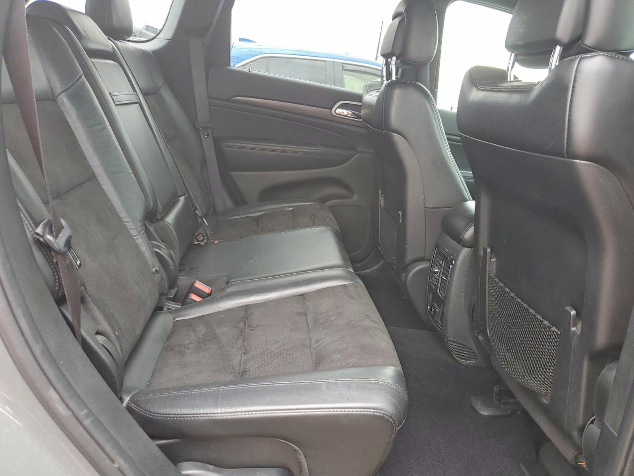 2019 JEEP GRAND CHEROKEE LAREDO photo 31