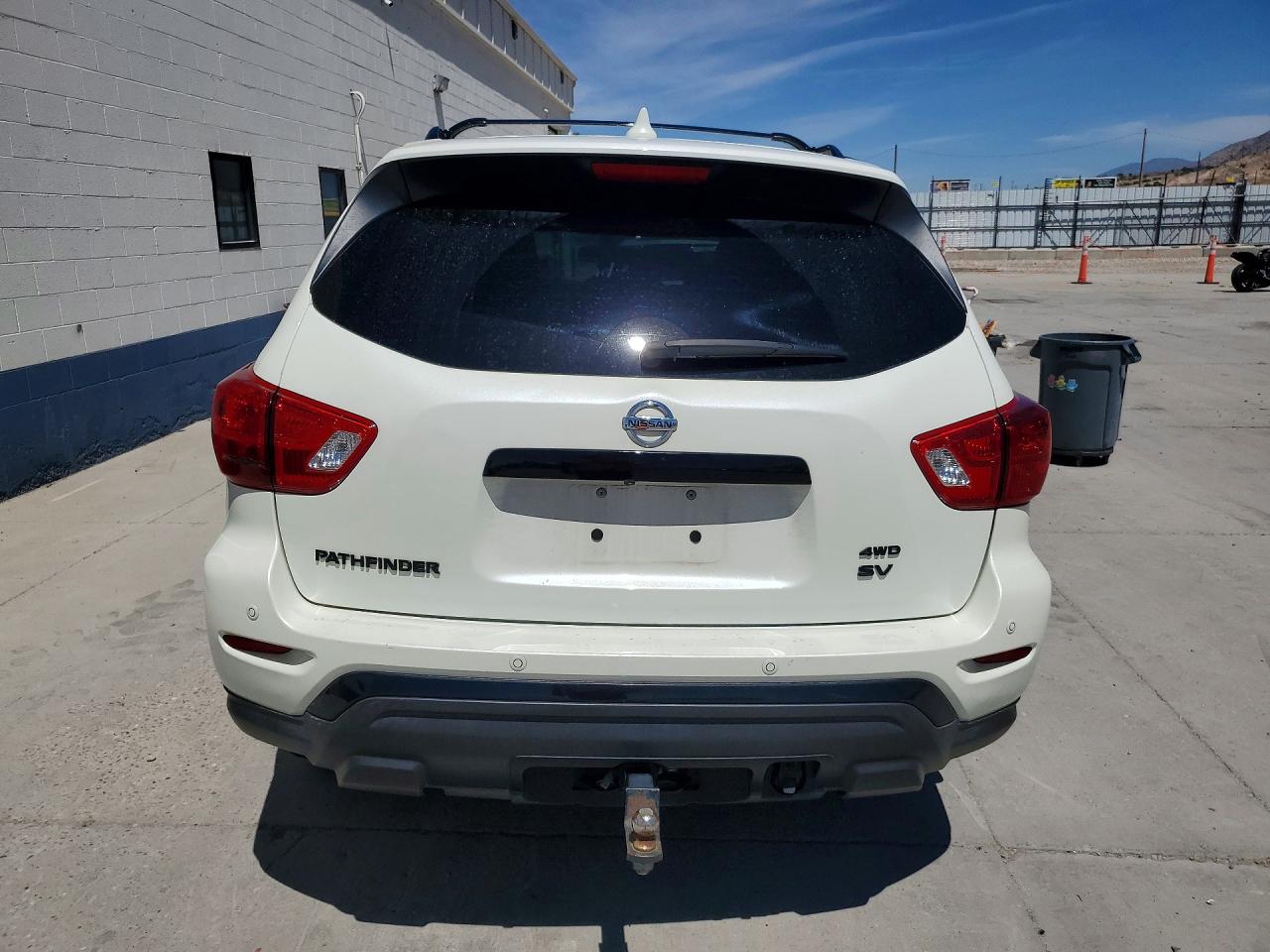 2020 NISSAN PATHFINDER SV photo 11