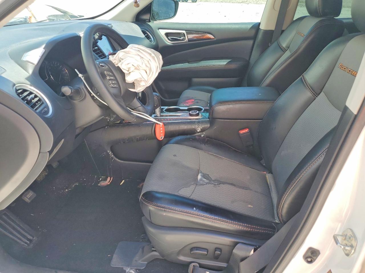 2020 NISSAN PATHFINDER SV photo 13