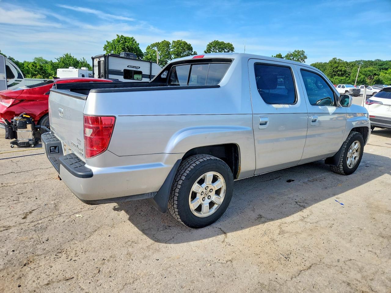2010 HONDA RIDGELINE RTS photo 3