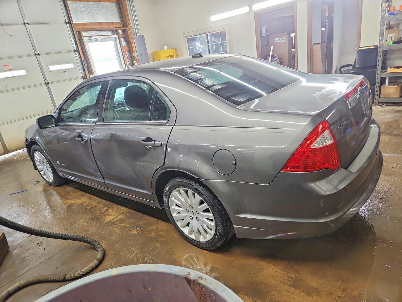 2010 FORD FUSION HYBRID photo 3
