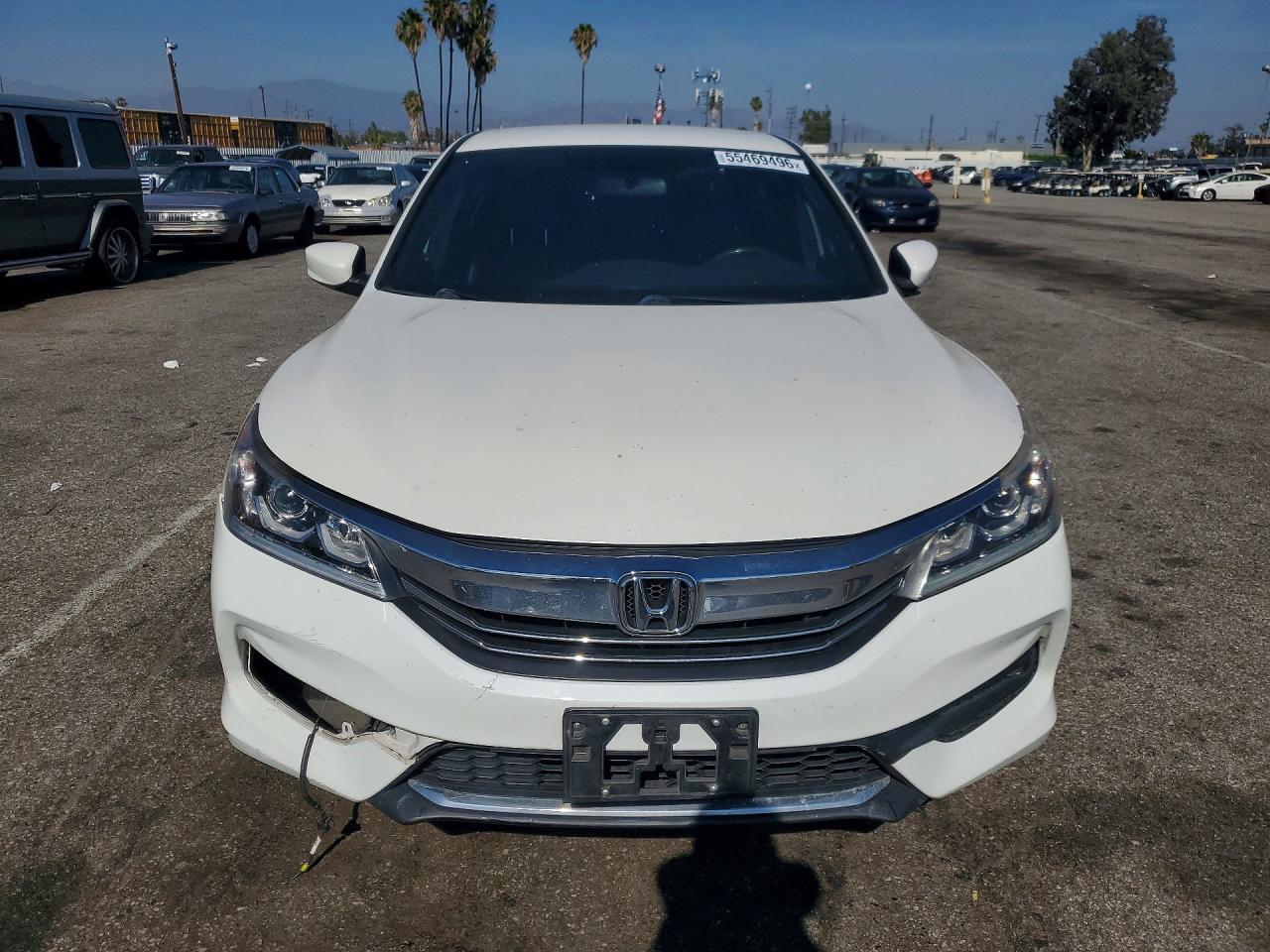2017 HONDA ACCORD SPORT photo 5