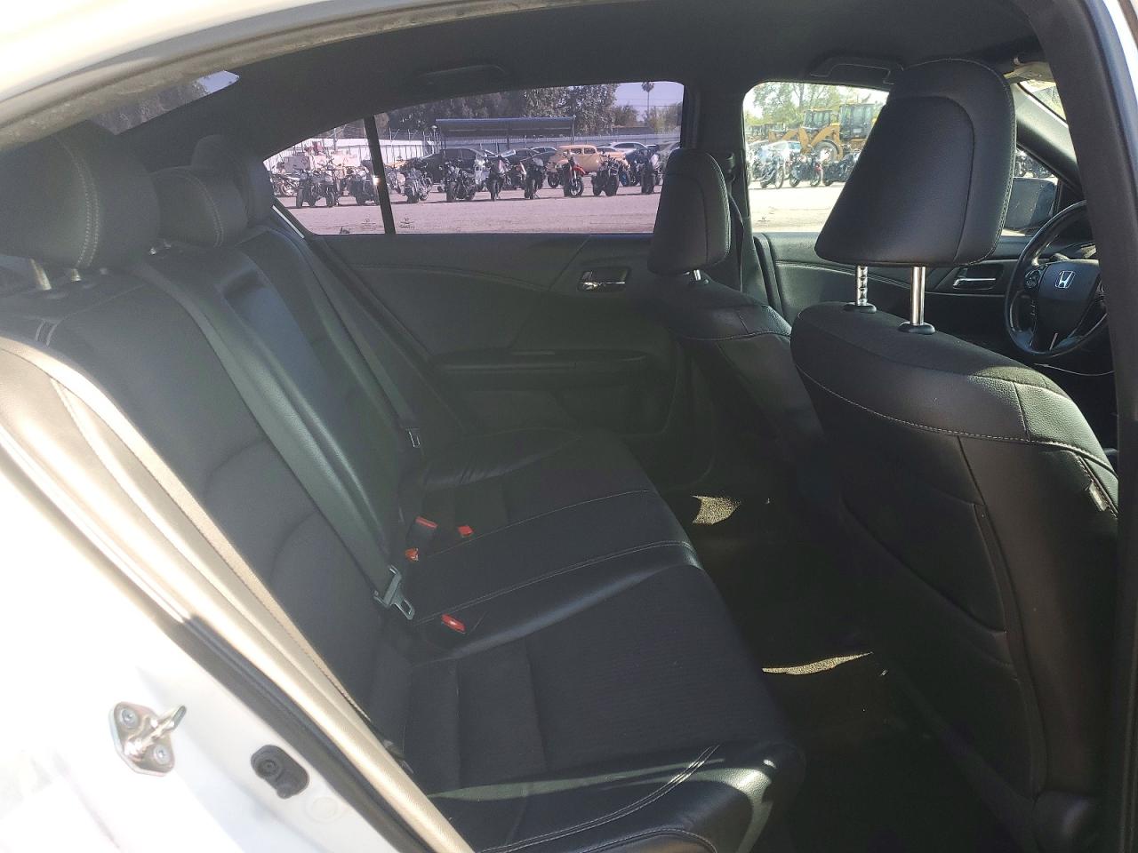 2017 HONDA ACCORD SPORT photo 10