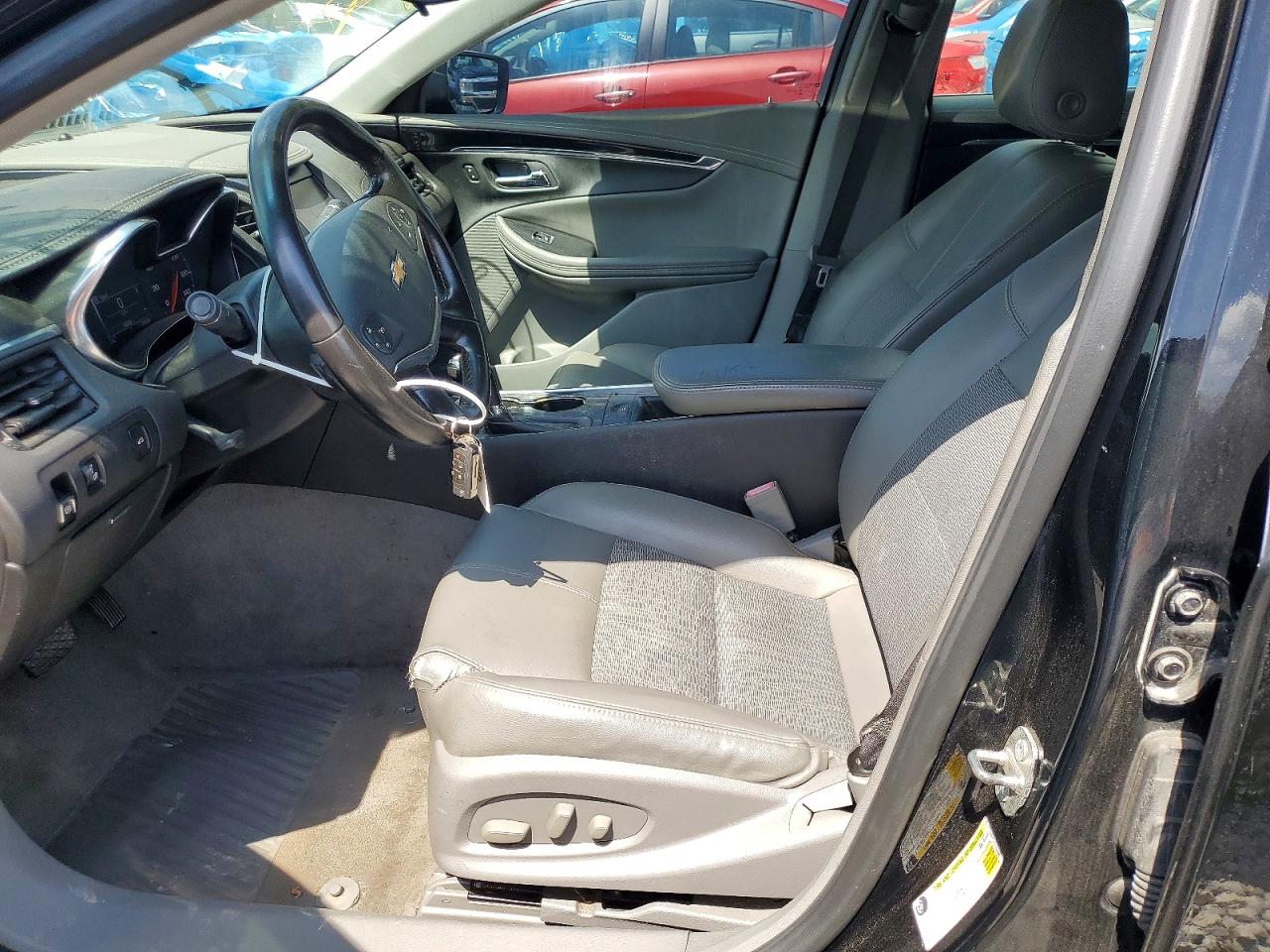2018 CHEVROLET IMPALA LT photo 19