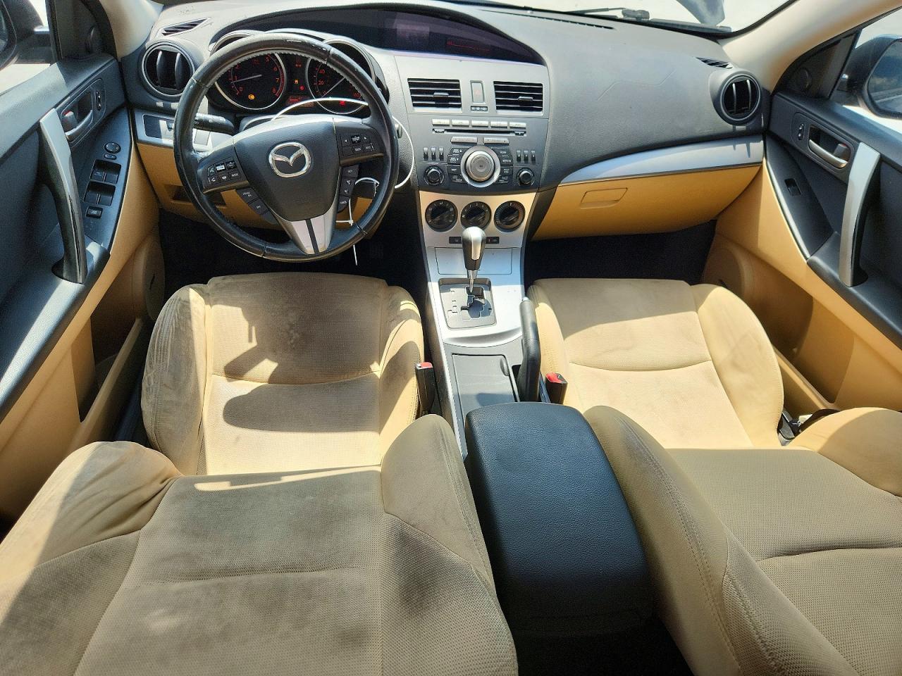 2010 MAZDA 3 S photo 15