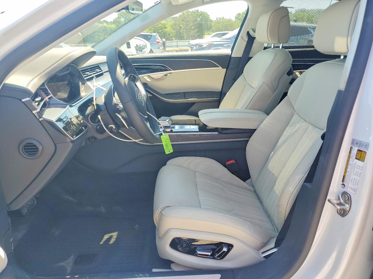 2025 AUDI A8 L photo 13
