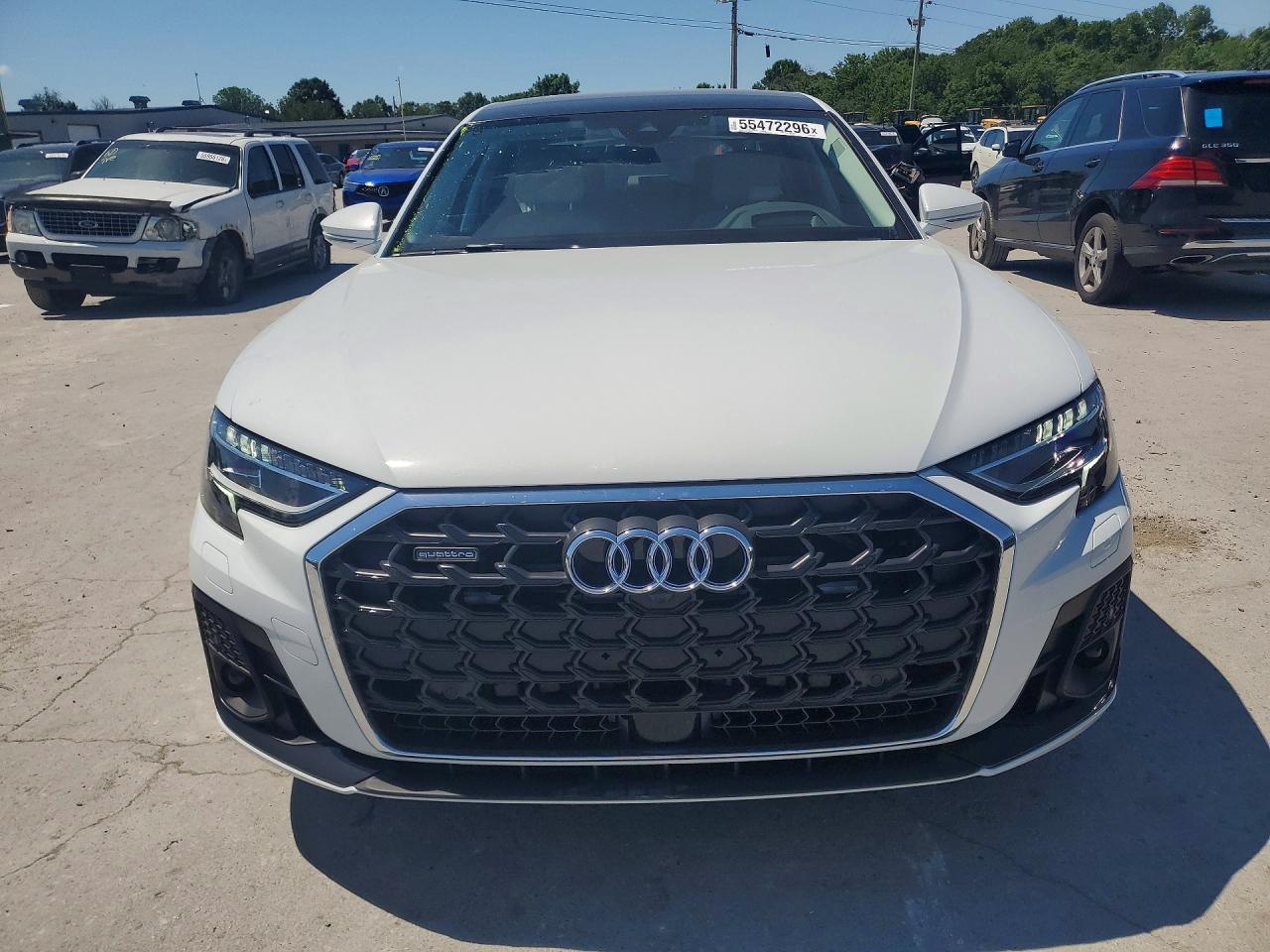 2025 AUDI A8 L photo 9