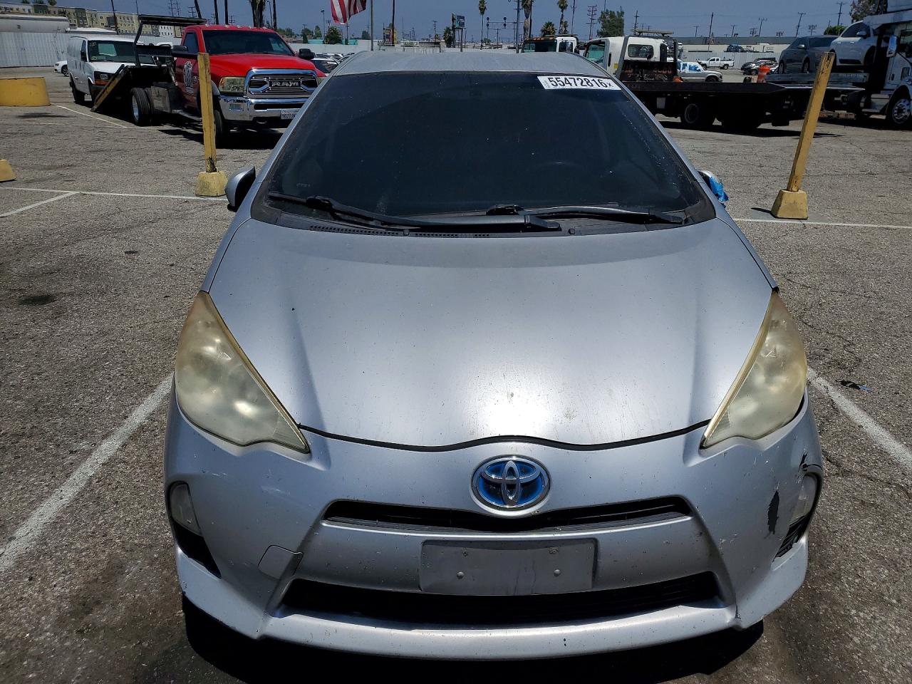 2013 TOYOTA PRIUS C TWO photo 9