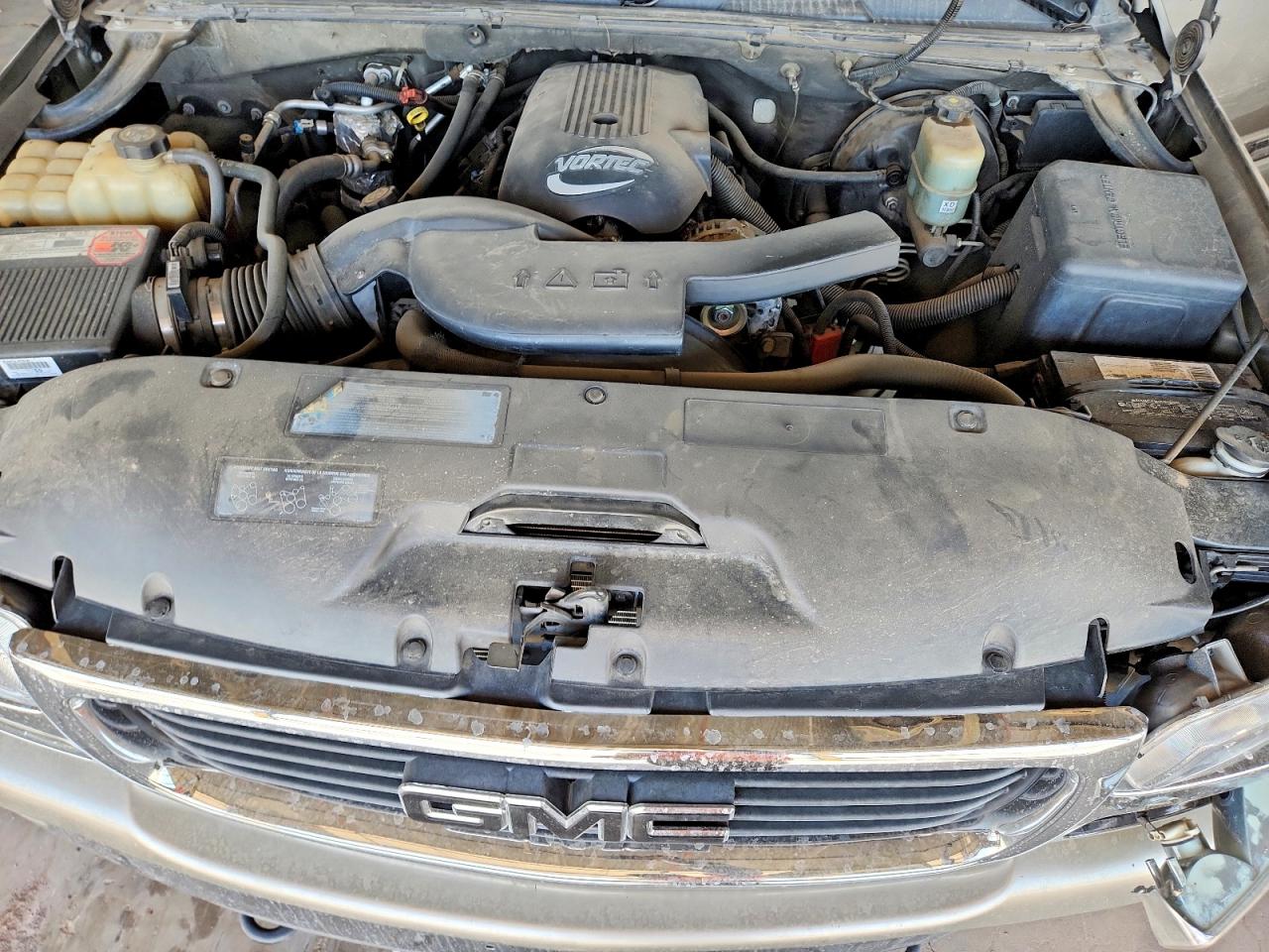 2002 GMC YUKON photo 23
