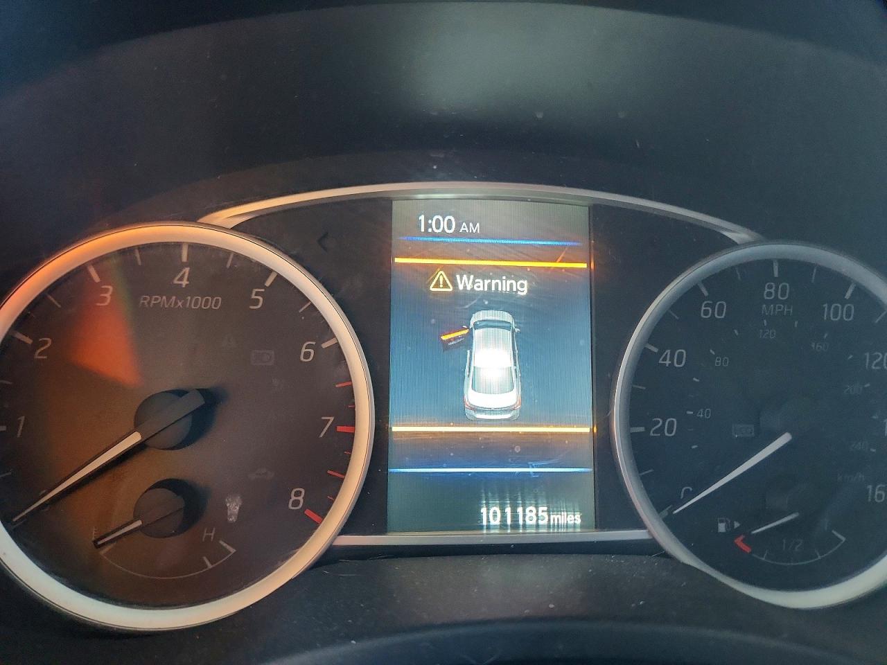 2019 NISSAN SENTRA SV photo 9