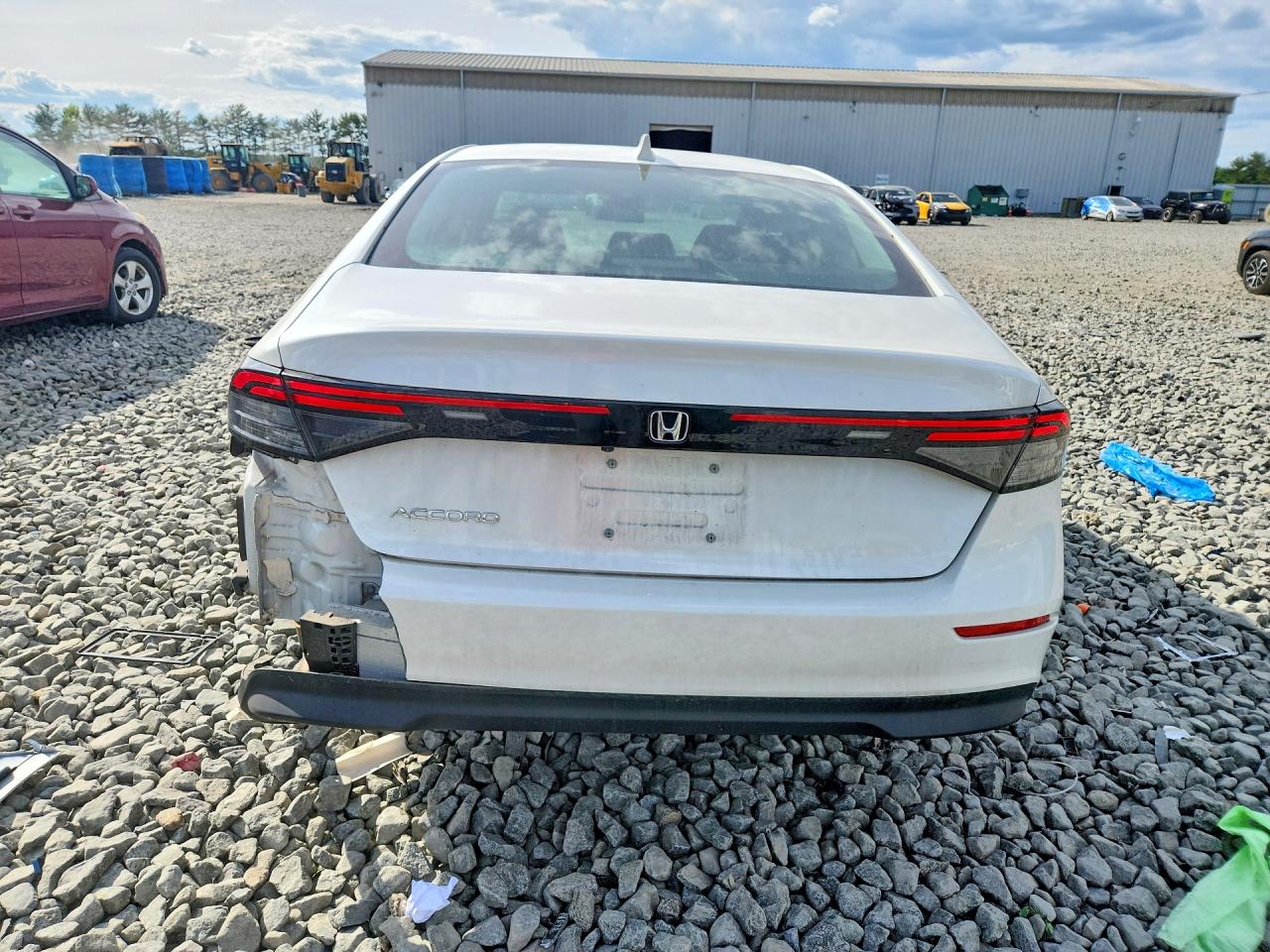 2025 HONDA ACCORD LX photo 6