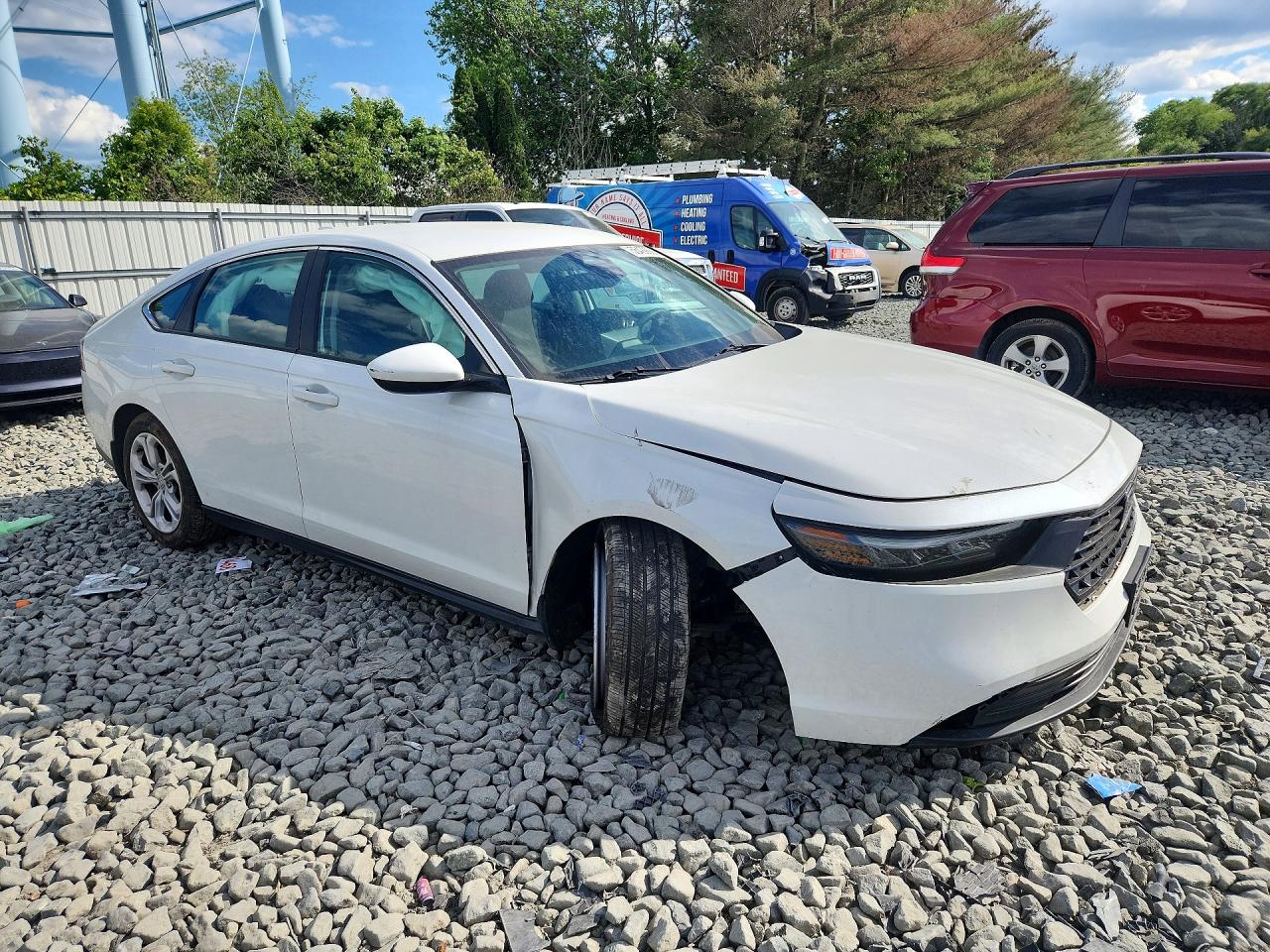 2025 HONDA ACCORD LX photo 4