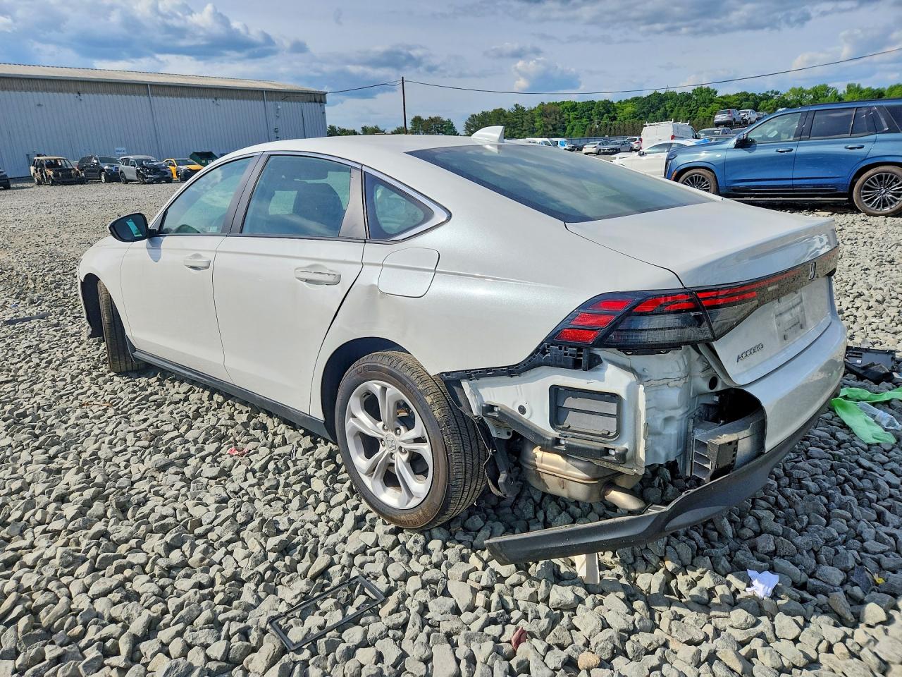 2025 HONDA ACCORD LX photo 2