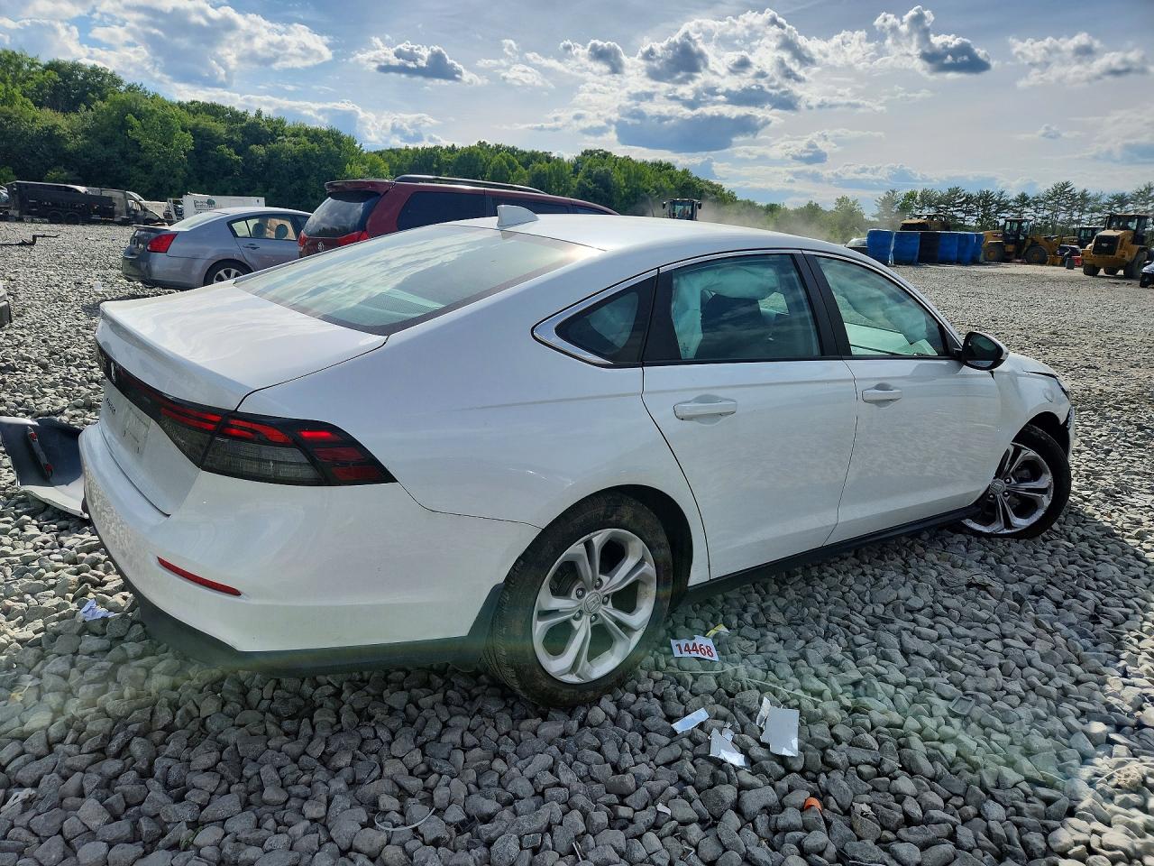2025 HONDA ACCORD LX photo 3