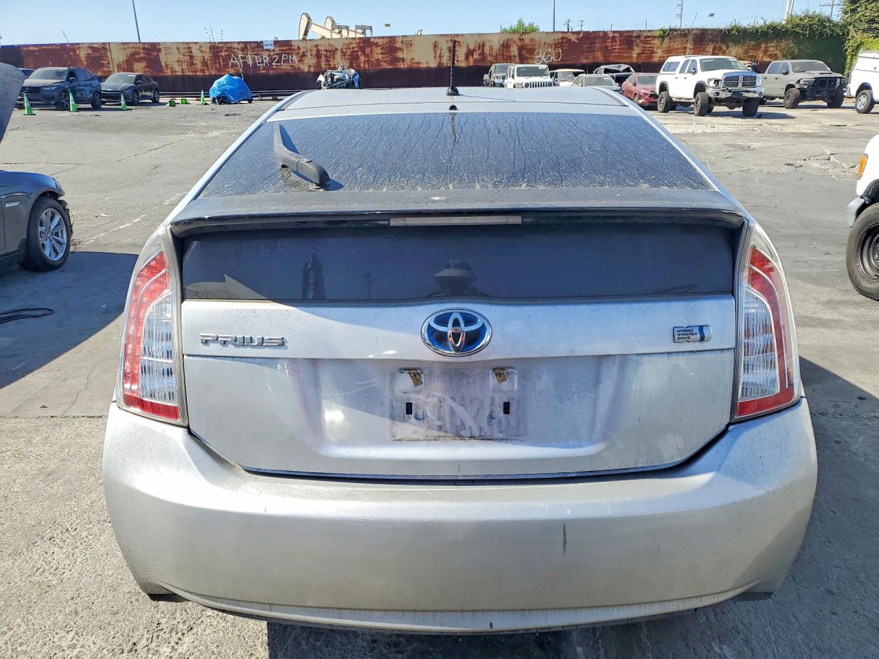 2014 TOYOTA PRIUS TWO photo 11
