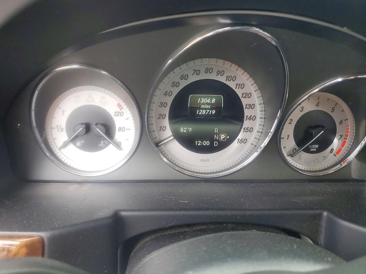 2014 MERCEDES-BENZ GLK 350 photo 17