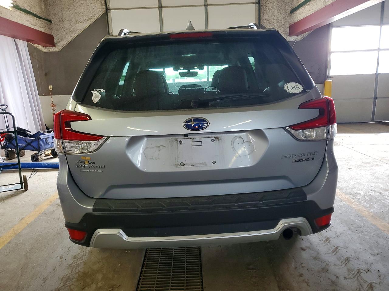 2020 SUBARU FORESTER TOURING photo 11