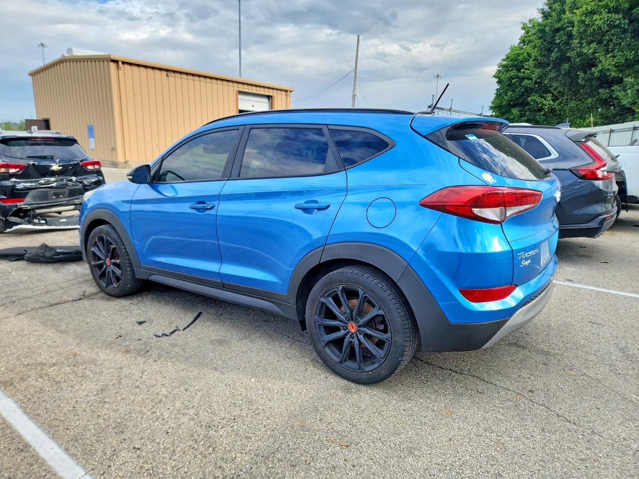 2017 HYUNDAI TUCSON NIGHT photo 3