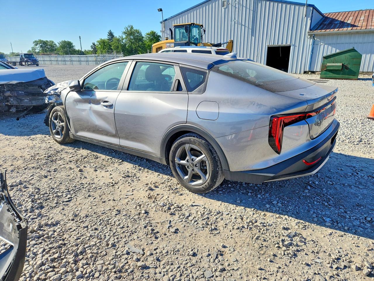 2025 KIA K4 LXS photo 3