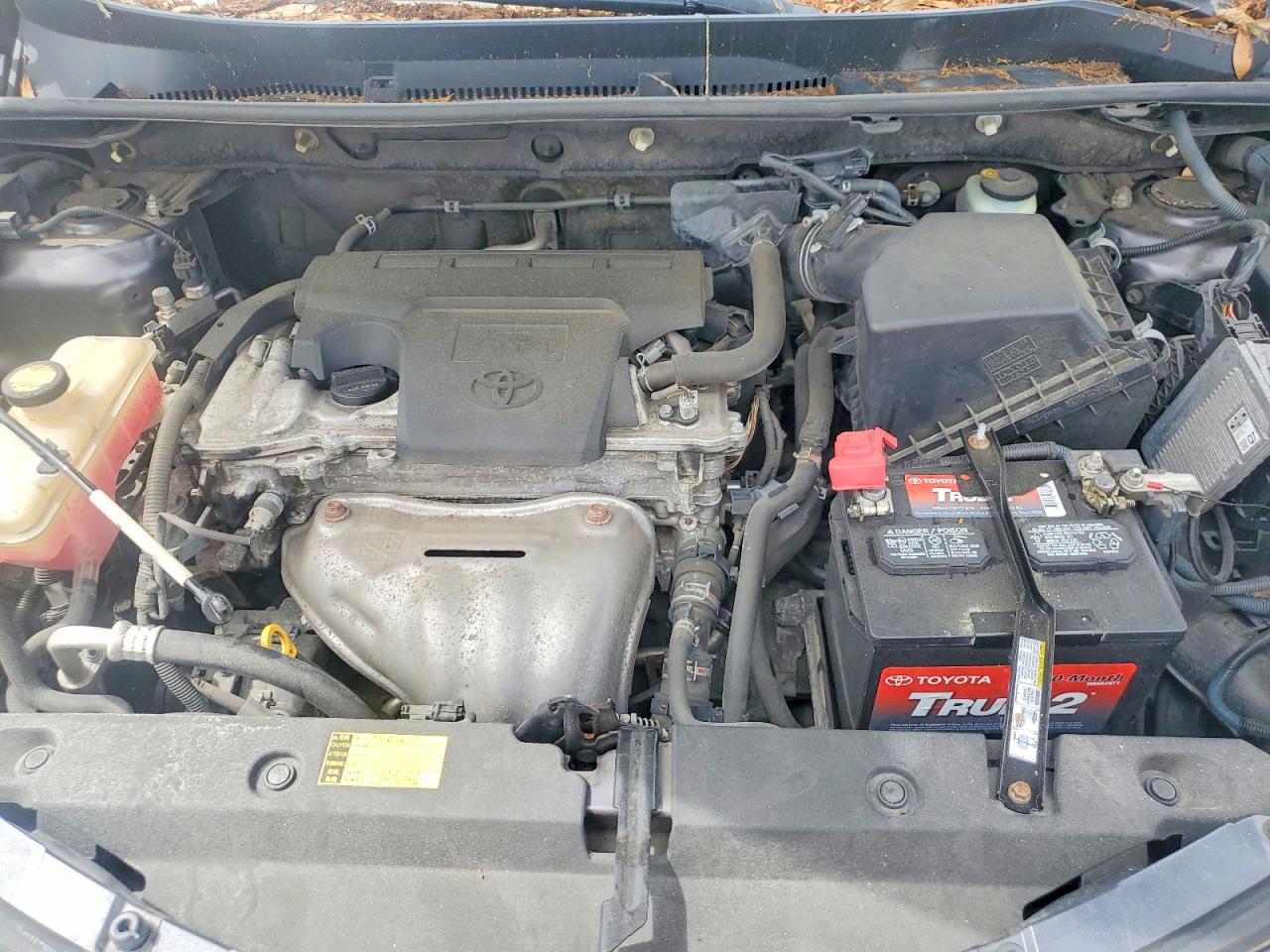 2013 TOYOTA RAV4 LE photo 31