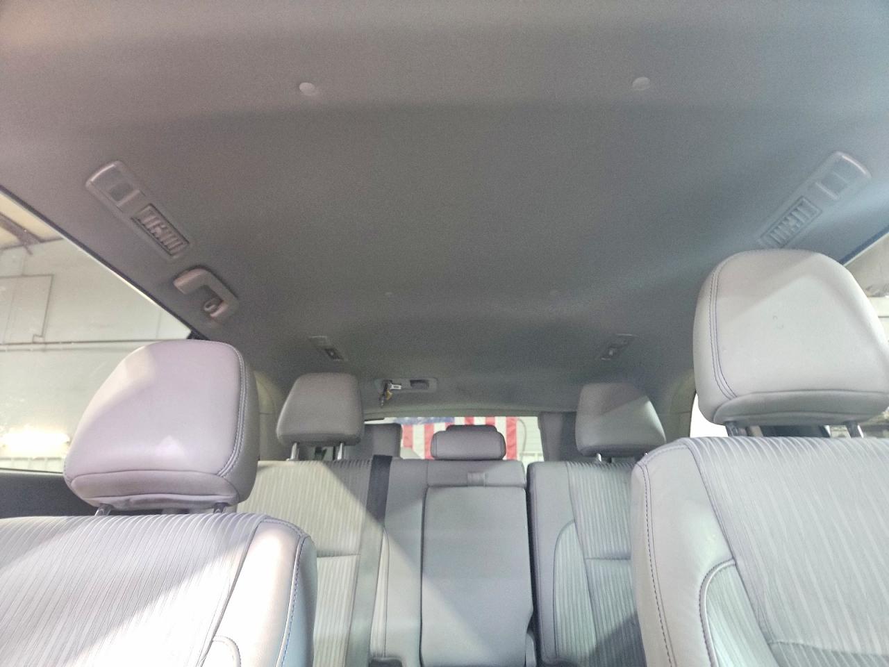 2016 TOYOTA HIGHLANDER LE PLUS photo 28