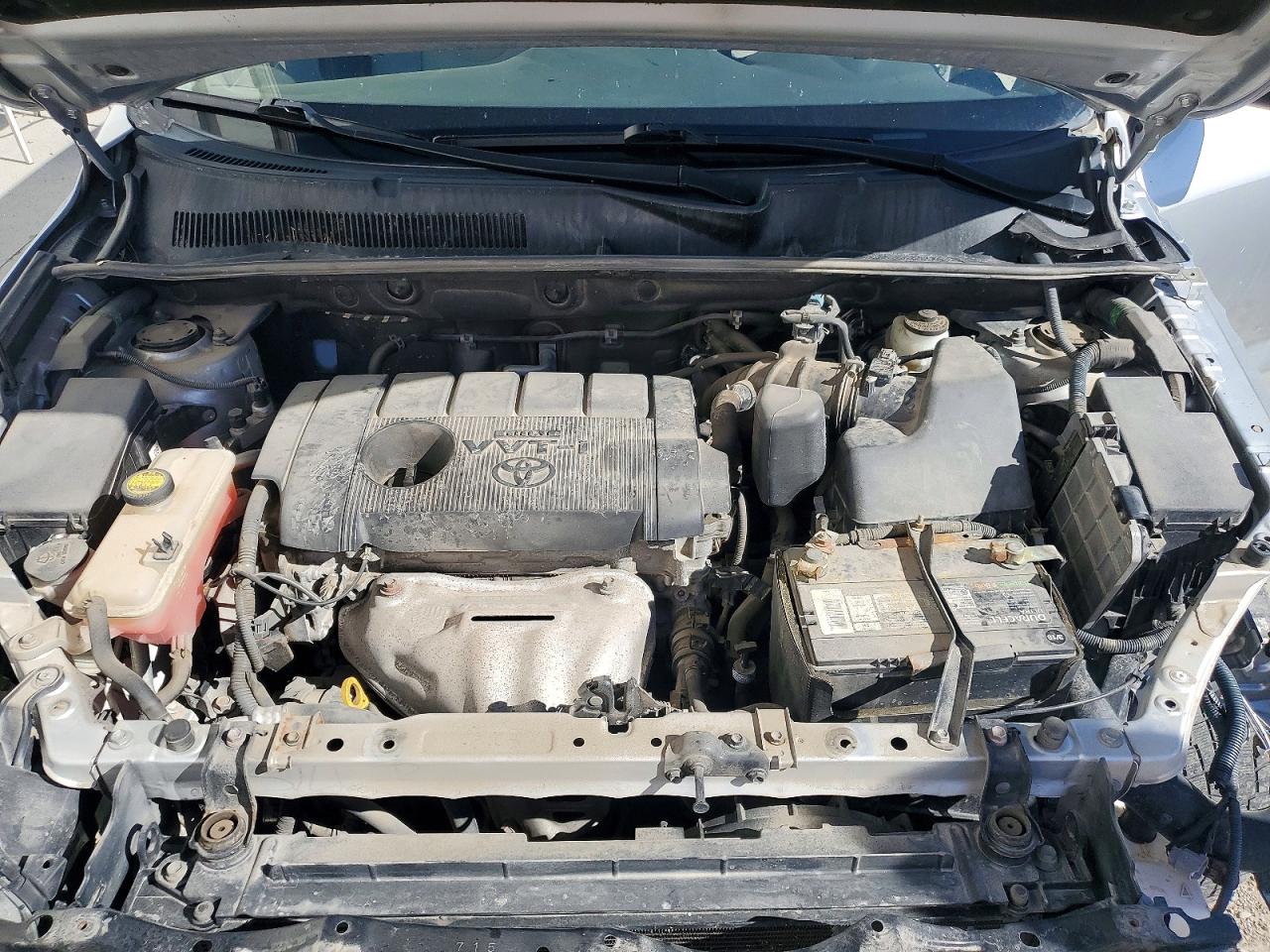 2011 TOYOTA RAV4 photo 11