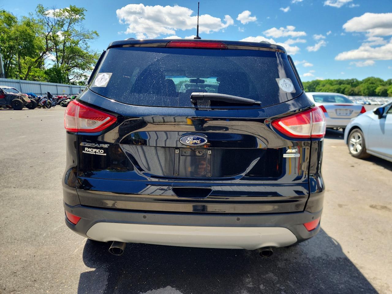 2016 FORD ESCAPE SE photo 11