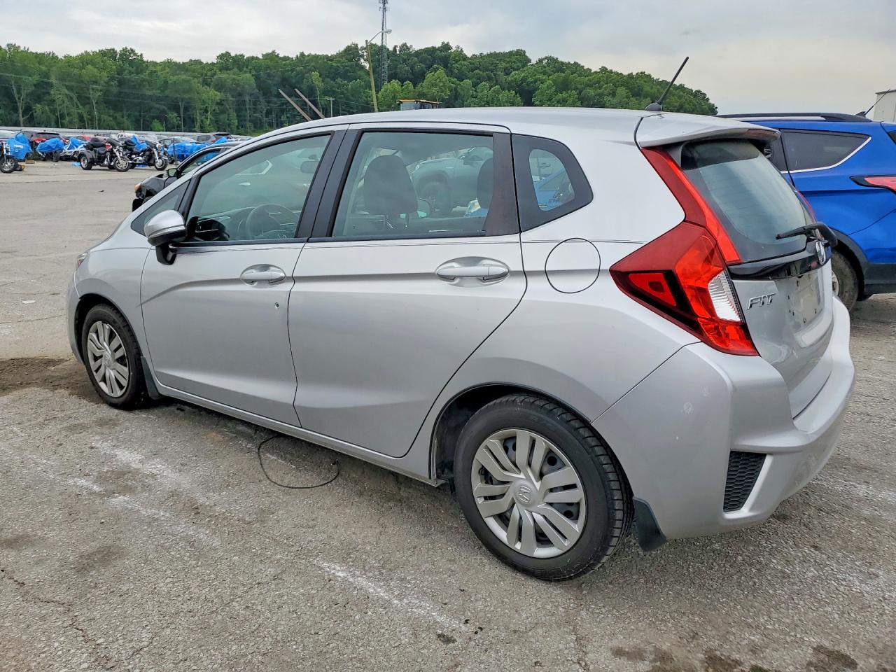 2015 HONDA FIT LX photo 2