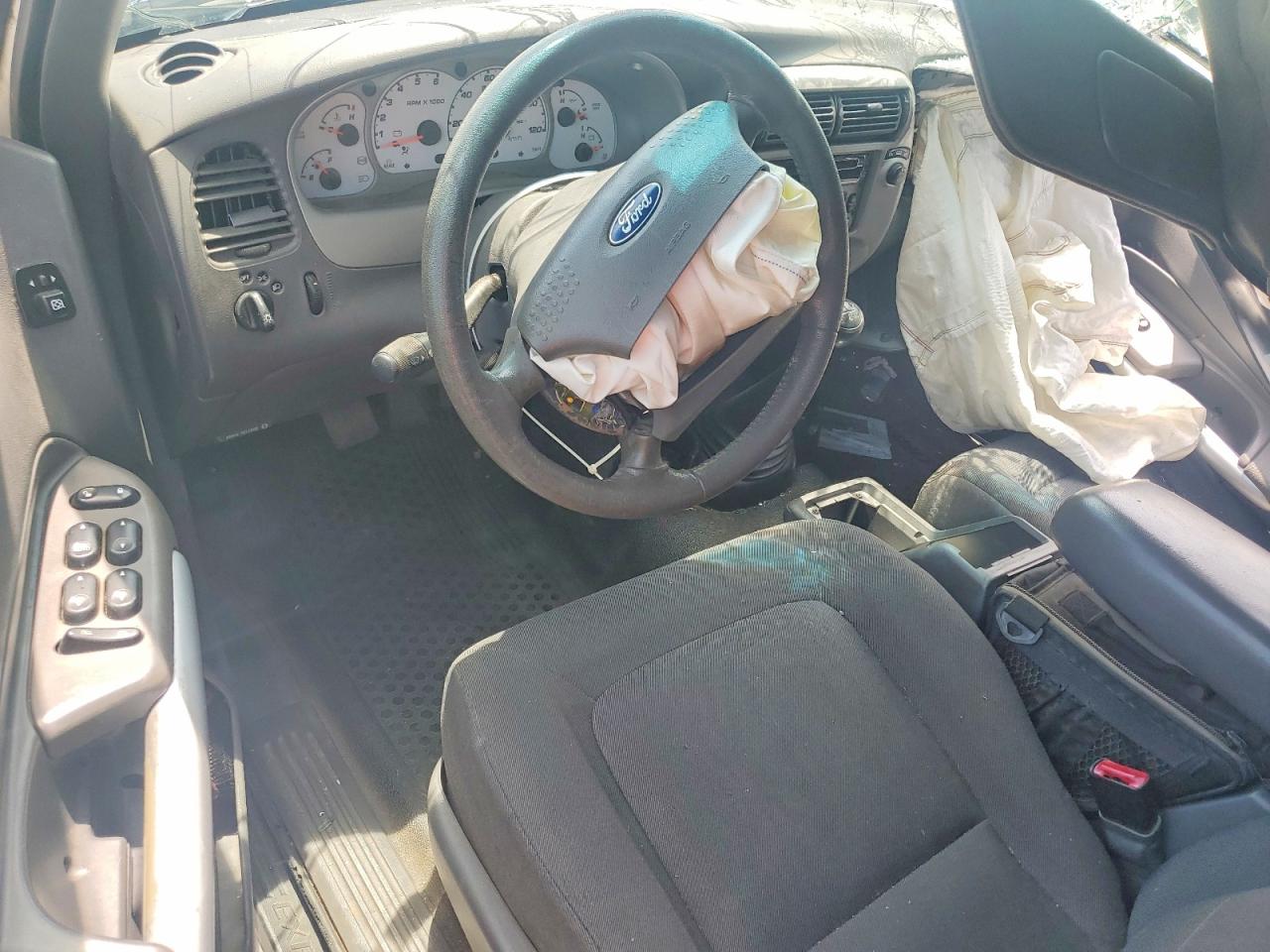 2002 FORD EXPLORER SPORT TRAC photo 22