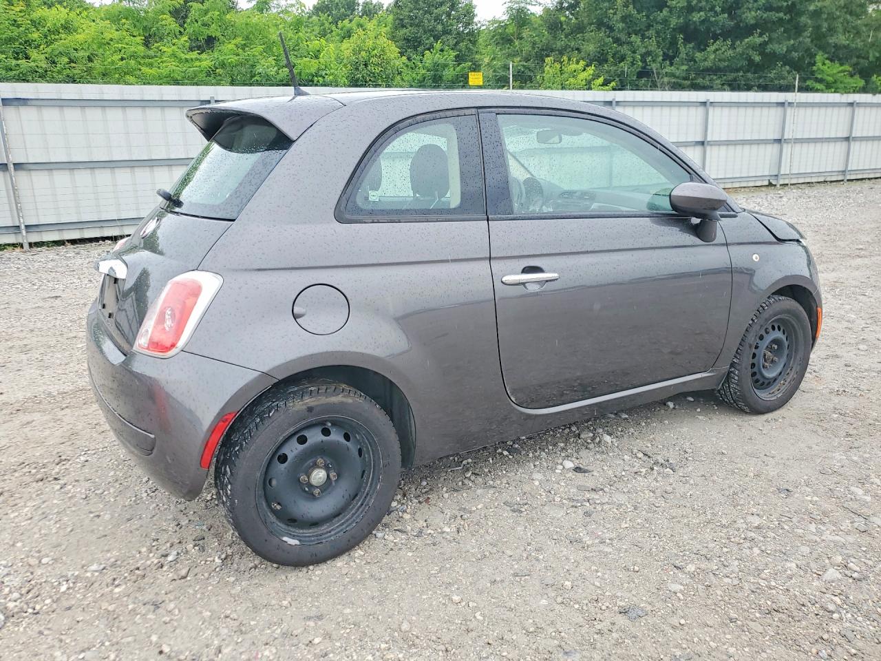 2015 FIAT 500 POP photo 3