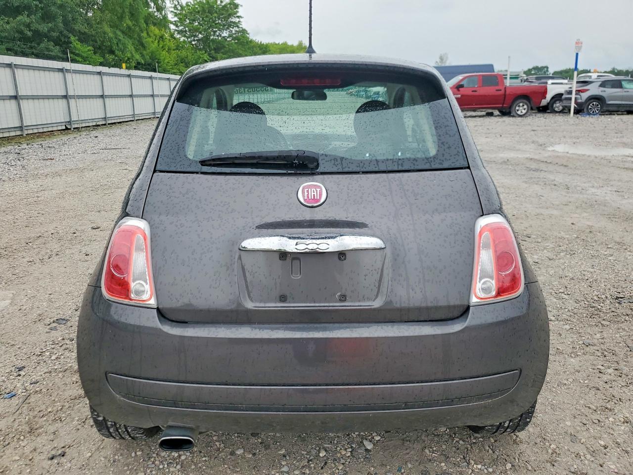 2015 FIAT 500 POP photo 6